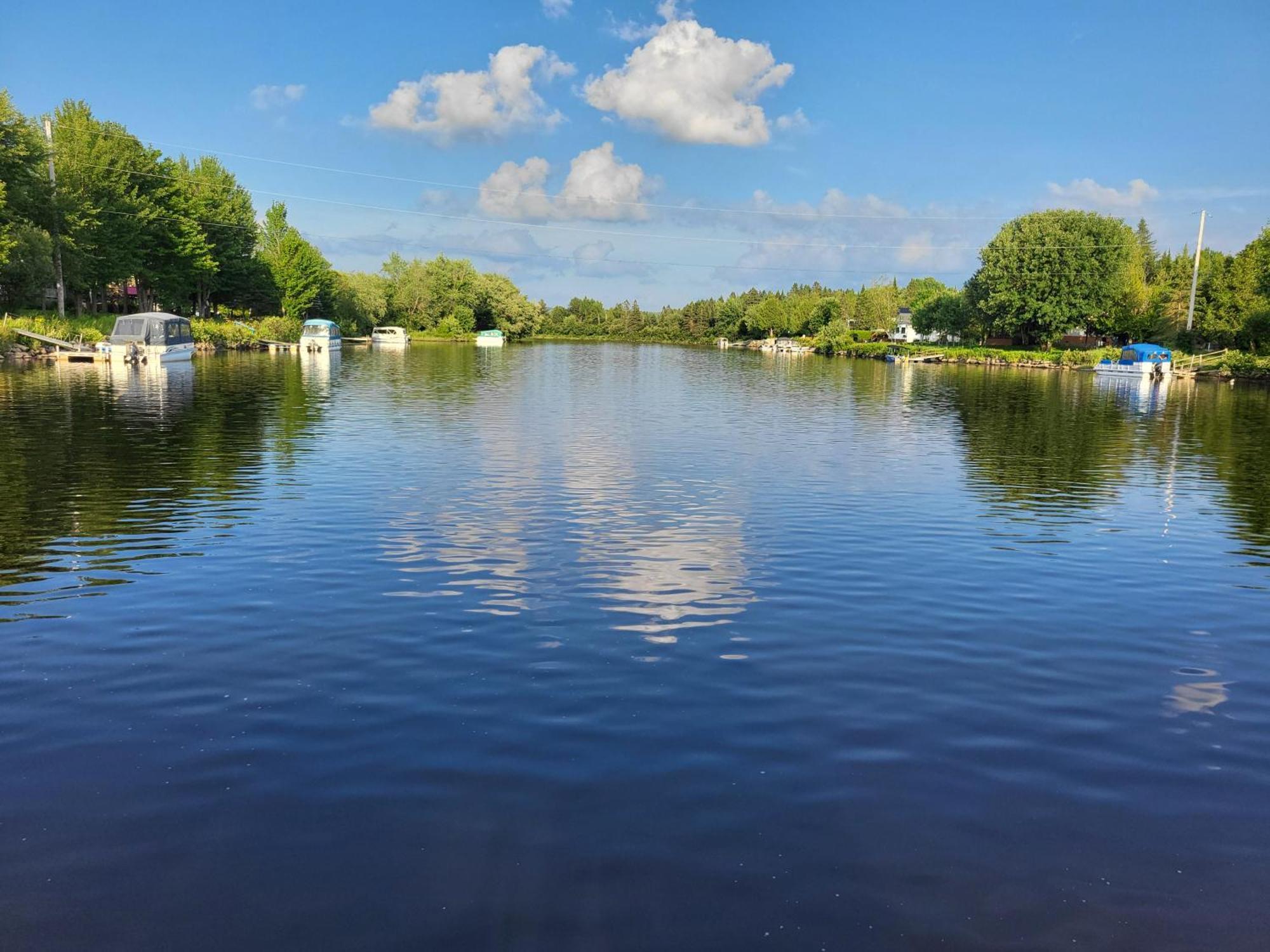 Le Reflet De La Riviere B&B Weedon-Centre Екстер'єр фото